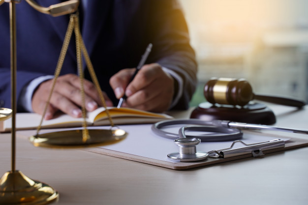 Finding an Experienced Medical Malpractice Lawyer