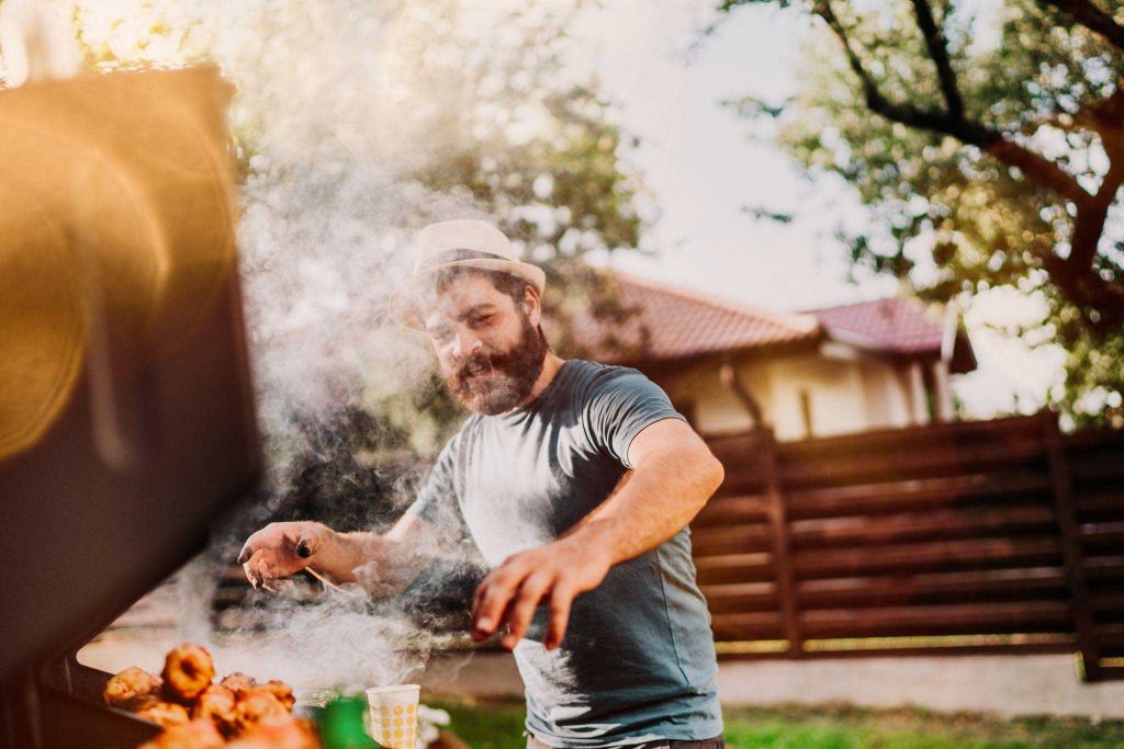 Preparing a Barbecue