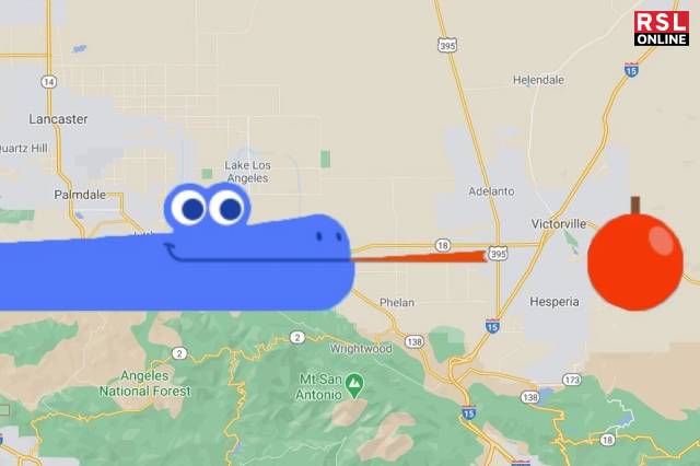 Google Snake game on Google maps