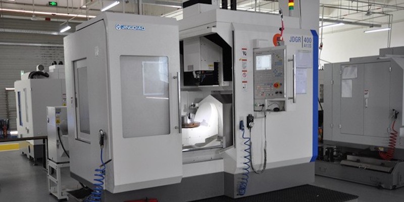 CNC Milling Machine