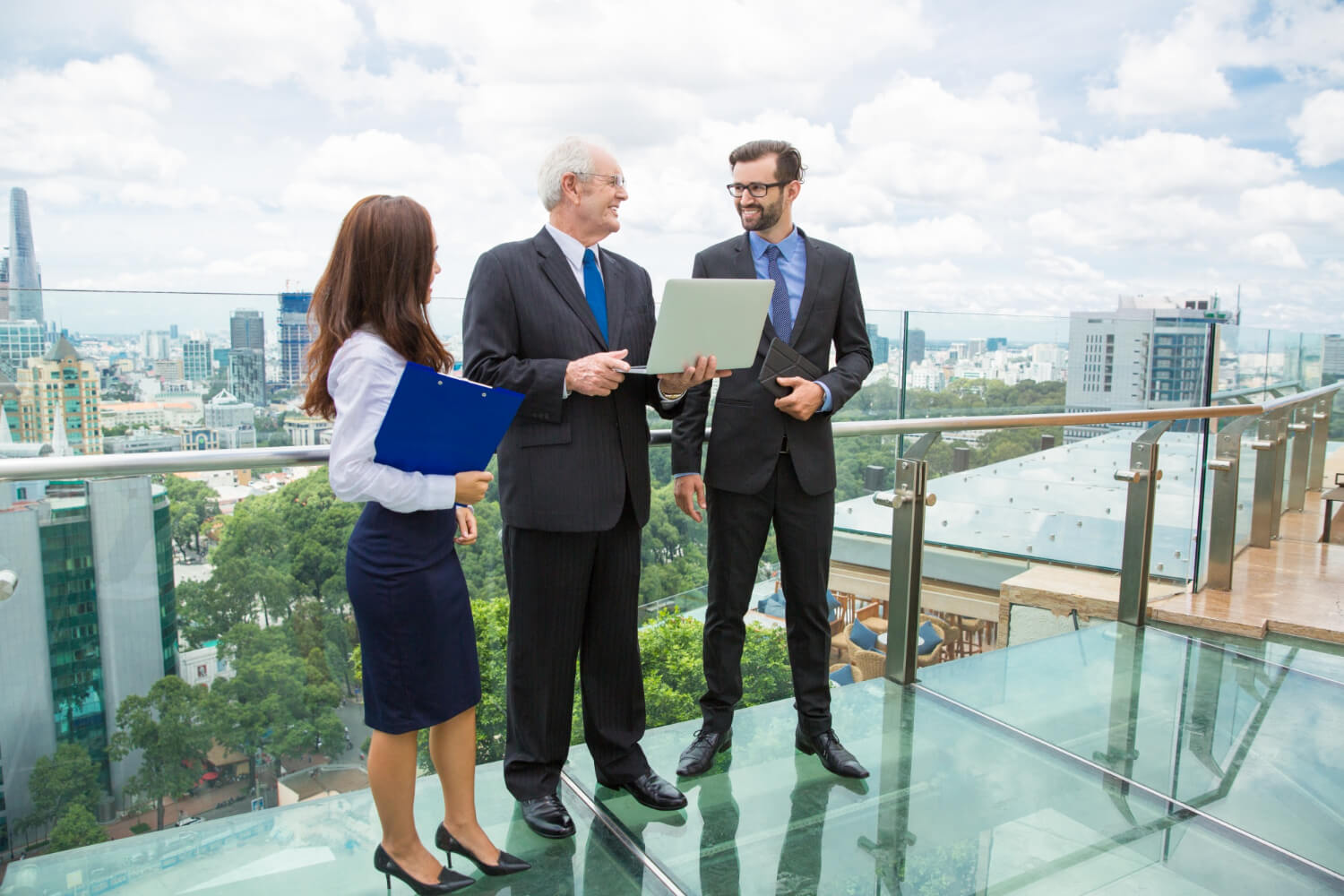 25 Real Estate Leaders